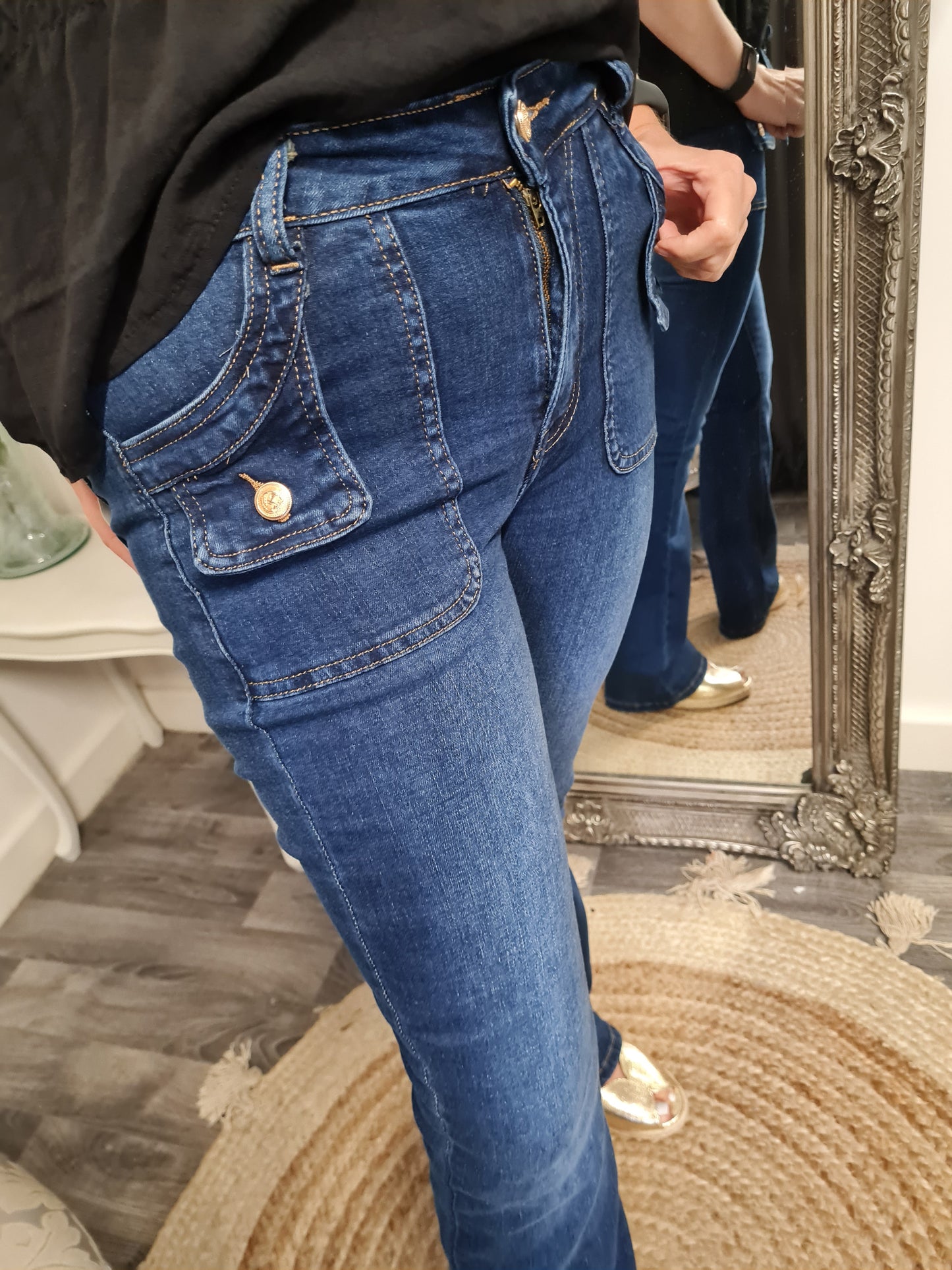 Flared Jeans